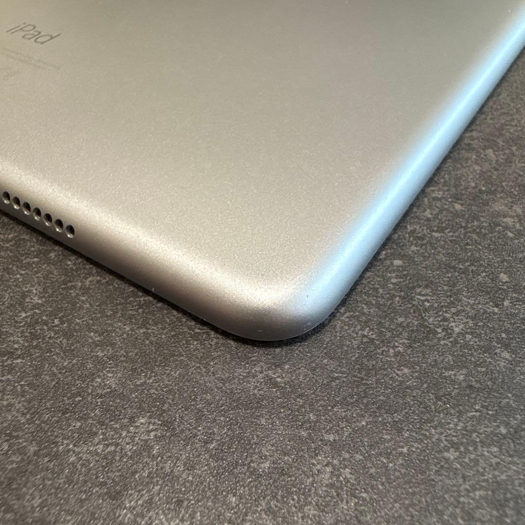 【美品】iPad Pro 32GB 9.7インチ セルラー