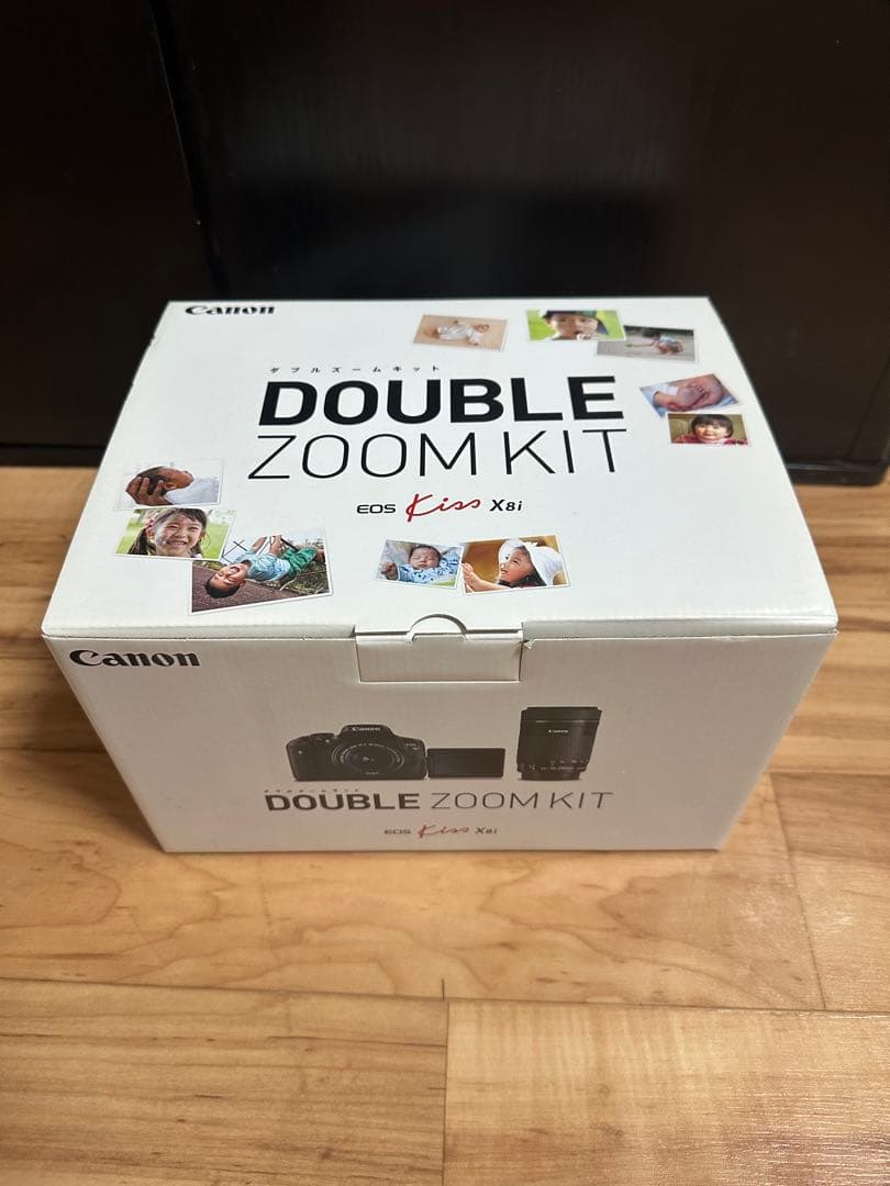 Canon EOS KissX8iダブルズームキット＋TAMRONマクロレンズ付