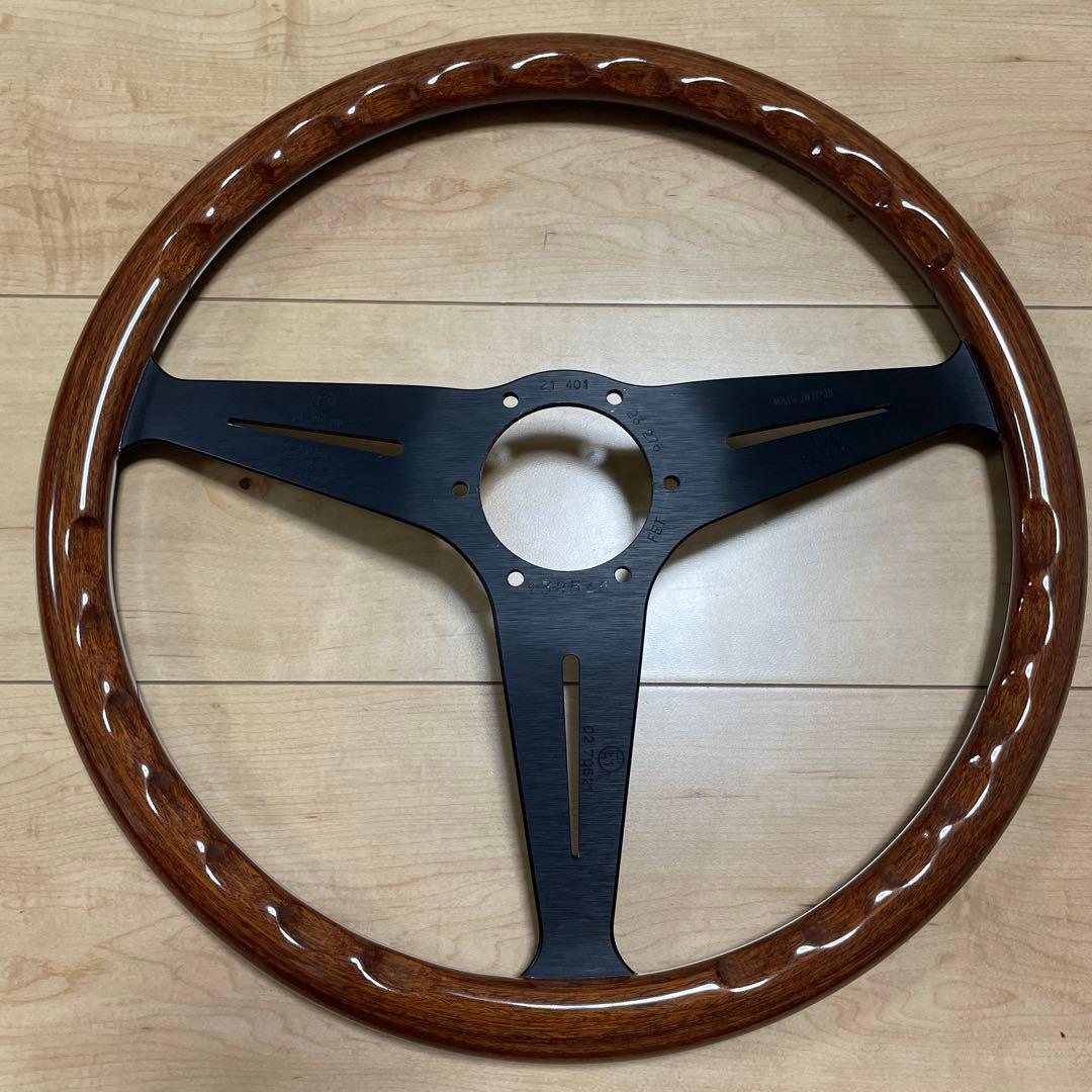 ナルディ クラシックウッド ステアリング ブラック 39センチ