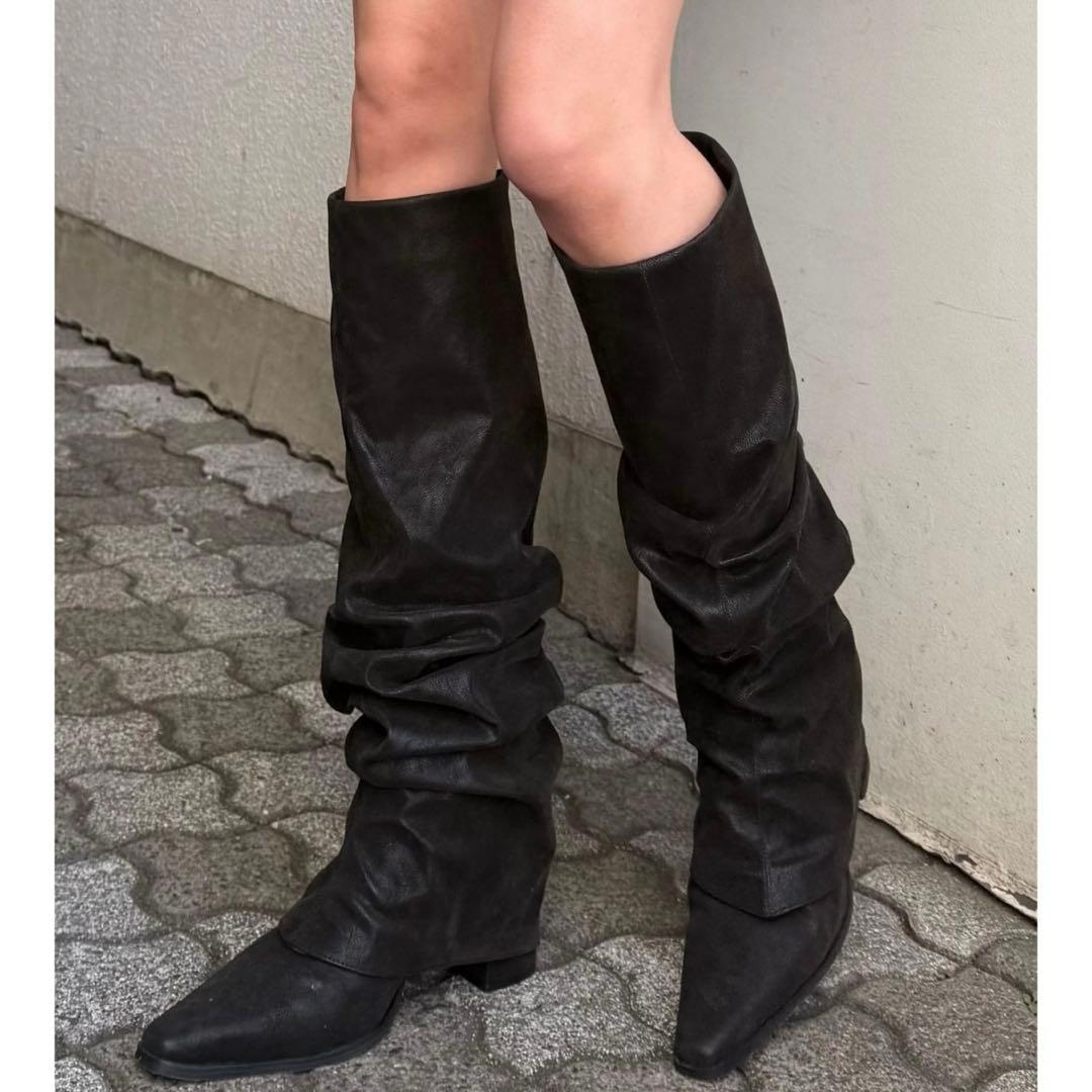 EMODA ポインテッドカバーブーツ　ブラック