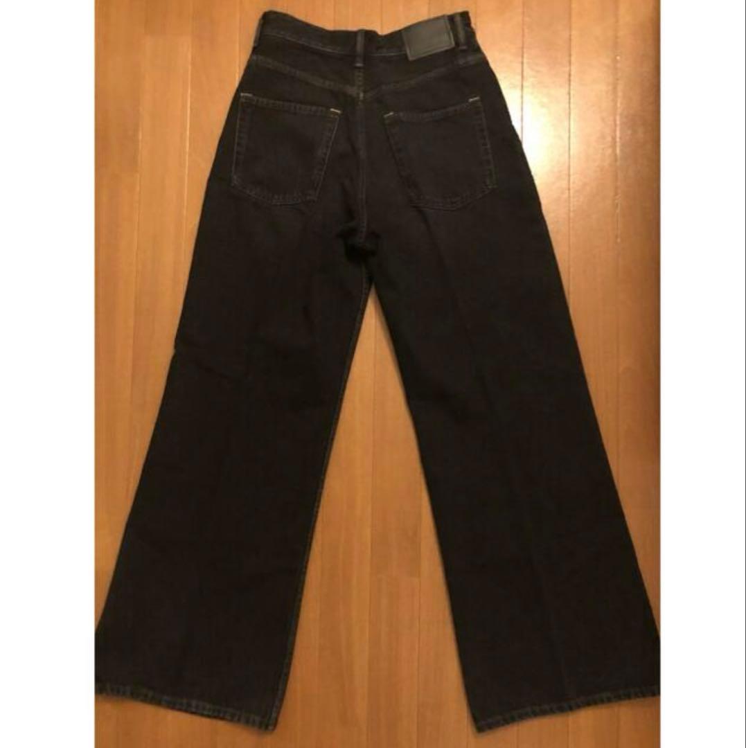 Acne Studios ルーズブーツカットジーンズ