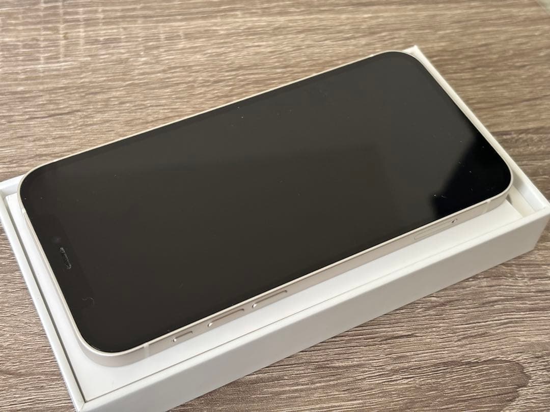 iPhone12 128GB ホワイト　バッテリー92% 美品☆