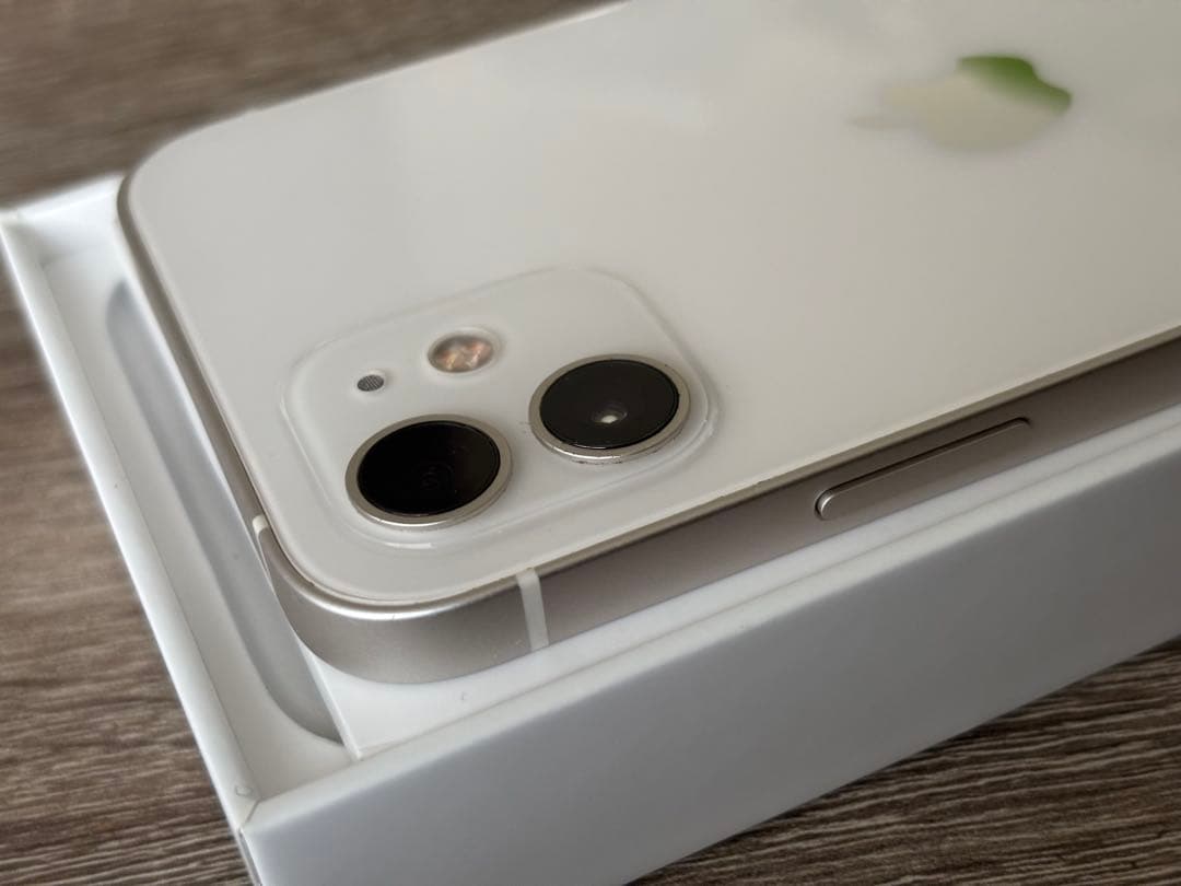 iPhone12 128GB ホワイト　バッテリー92% 美品☆