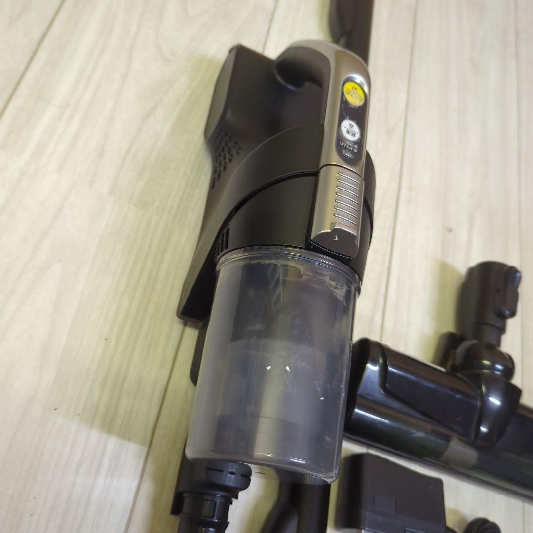 TOSHIBA 東芝 スティッククリーナー 充電式、2022年製 Used/美品