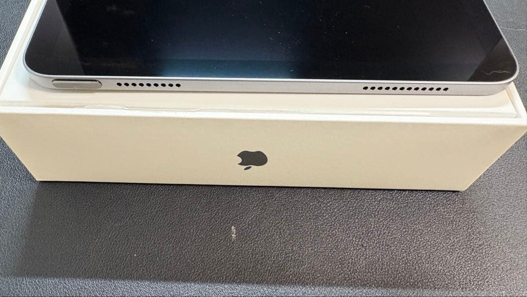 高級ケース付 極美品 iPad Air M2 1TB 11 インチWi-Fi