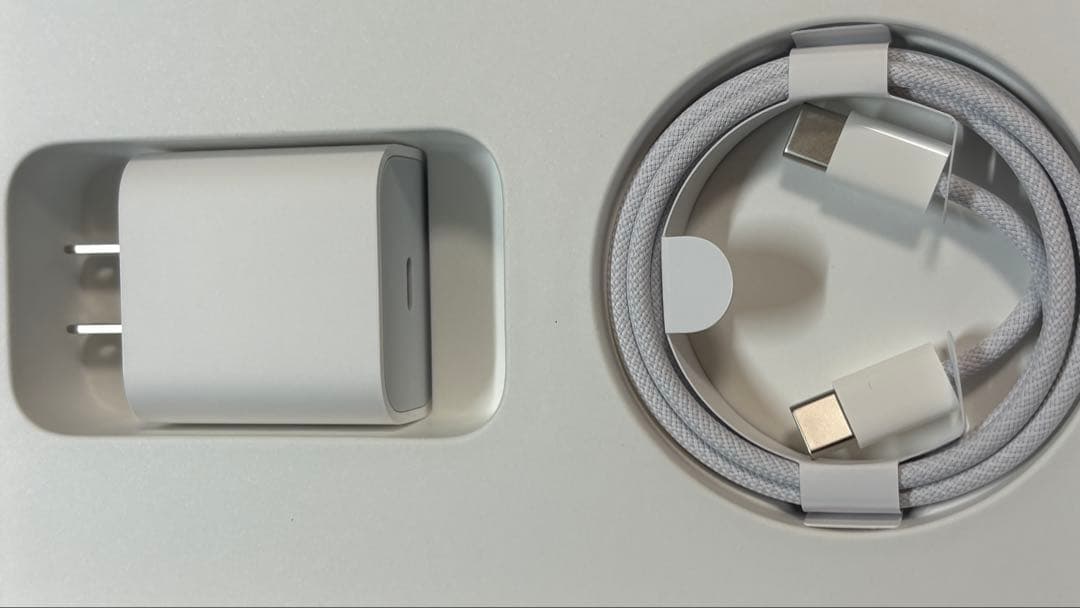 高級ケース付 極美品 iPad Air M2 1TB 11 インチWi-Fi