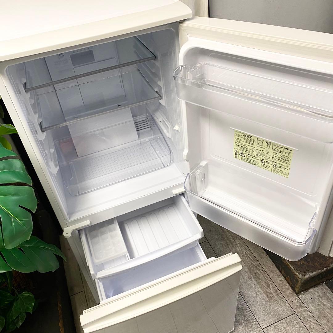 おじーさまん！ どっちも付け替えドア！2ドア冷凍冷蔵庫137L