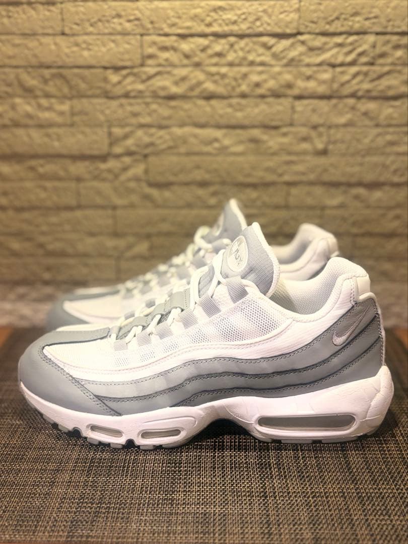 【公式購入】NIKE エア マックス 95 エッセンシャル26.0cm