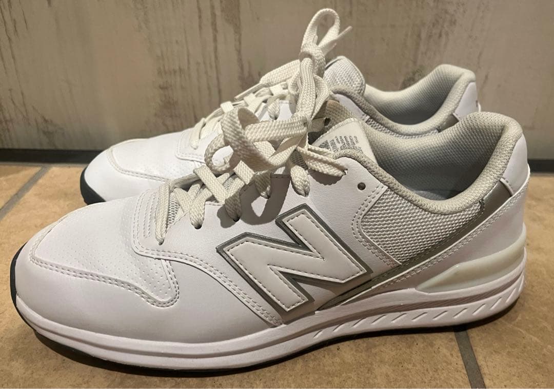 【美品】ニューバランス 996 ゴルフシューズ 25cm スパイクレス 白