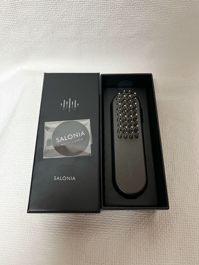 [新品未使用・送料無料] サロニア EMSリフトブラシ 3Dケア（ブラック）