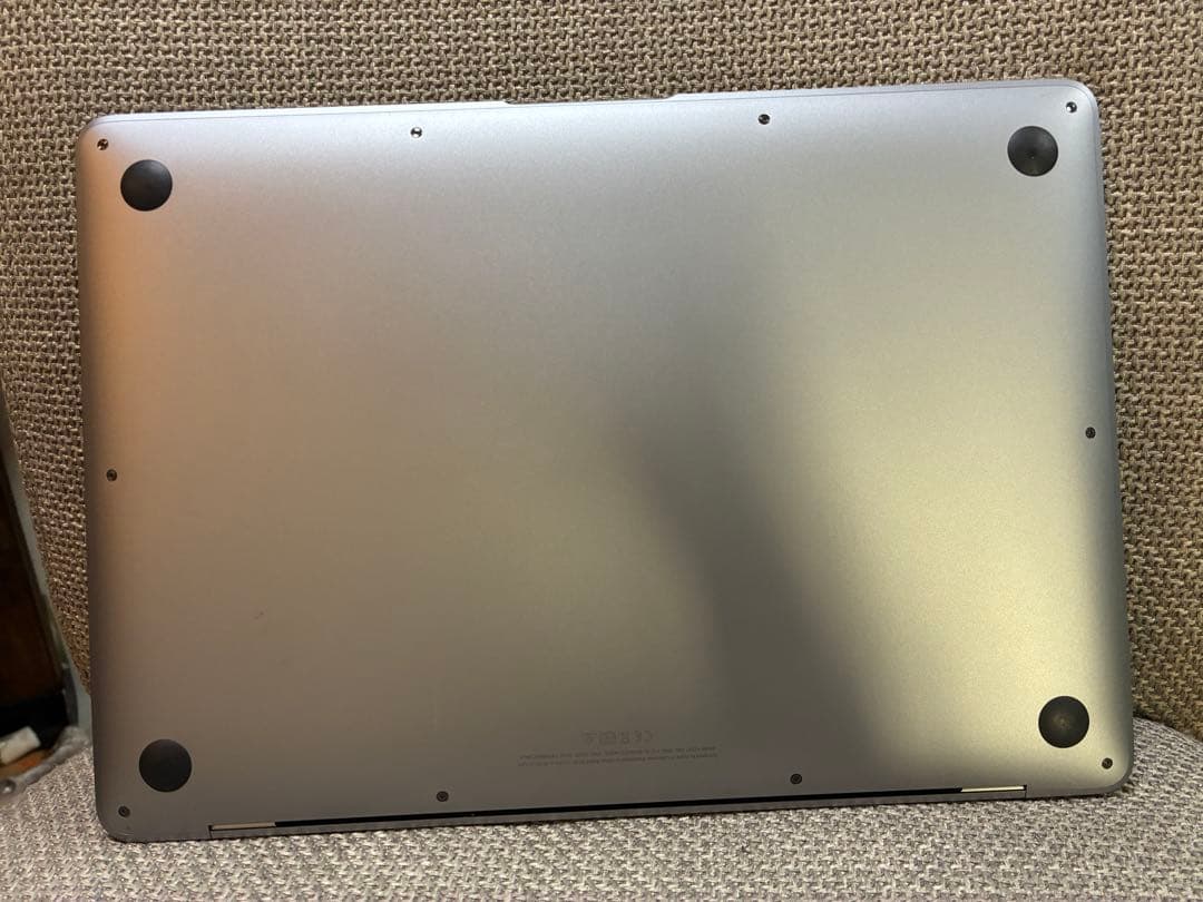 MacBook air 2020 13型 M1 256G 8gb