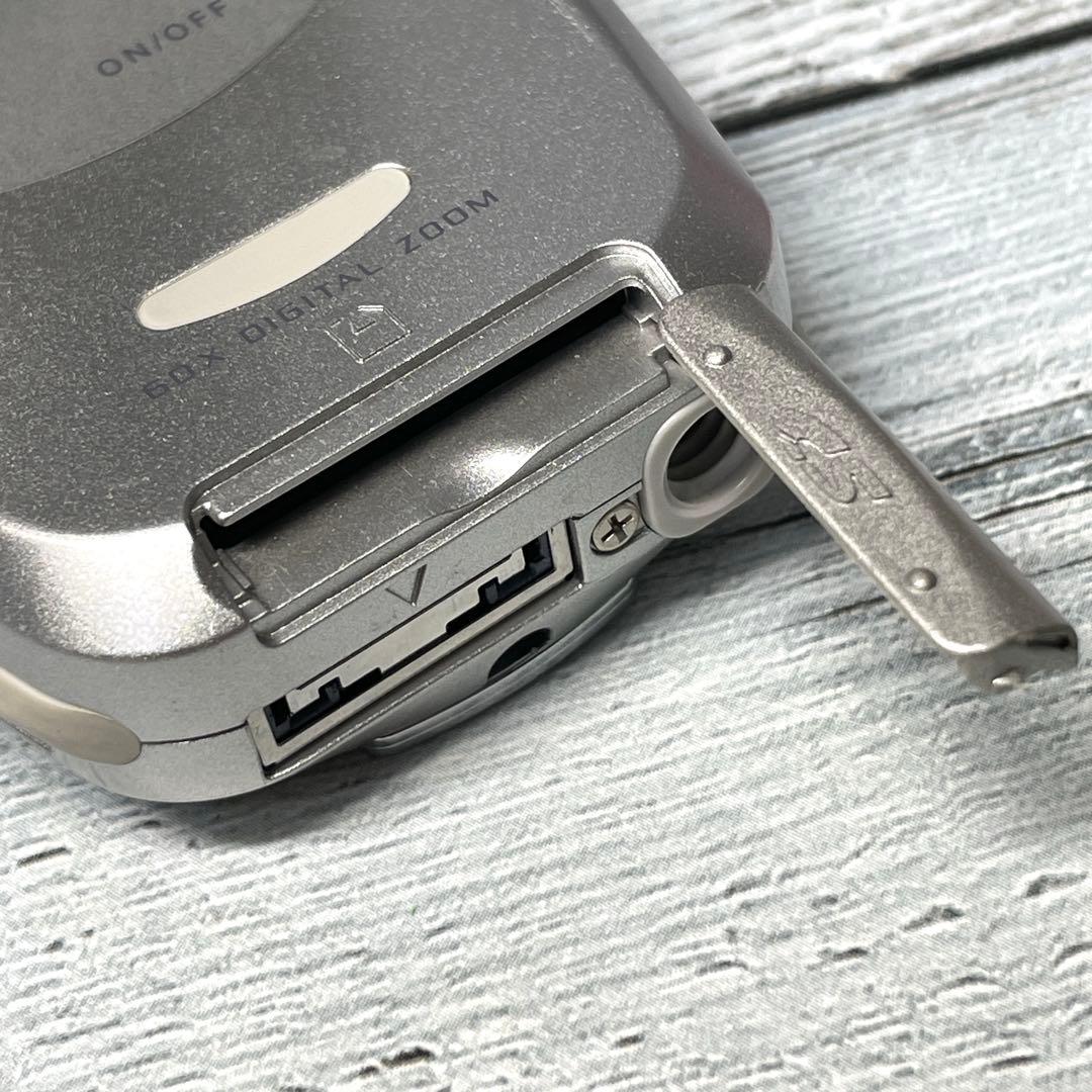 【美品】SANYO「Xacti」デジタルムービーカメラ DMX-C1