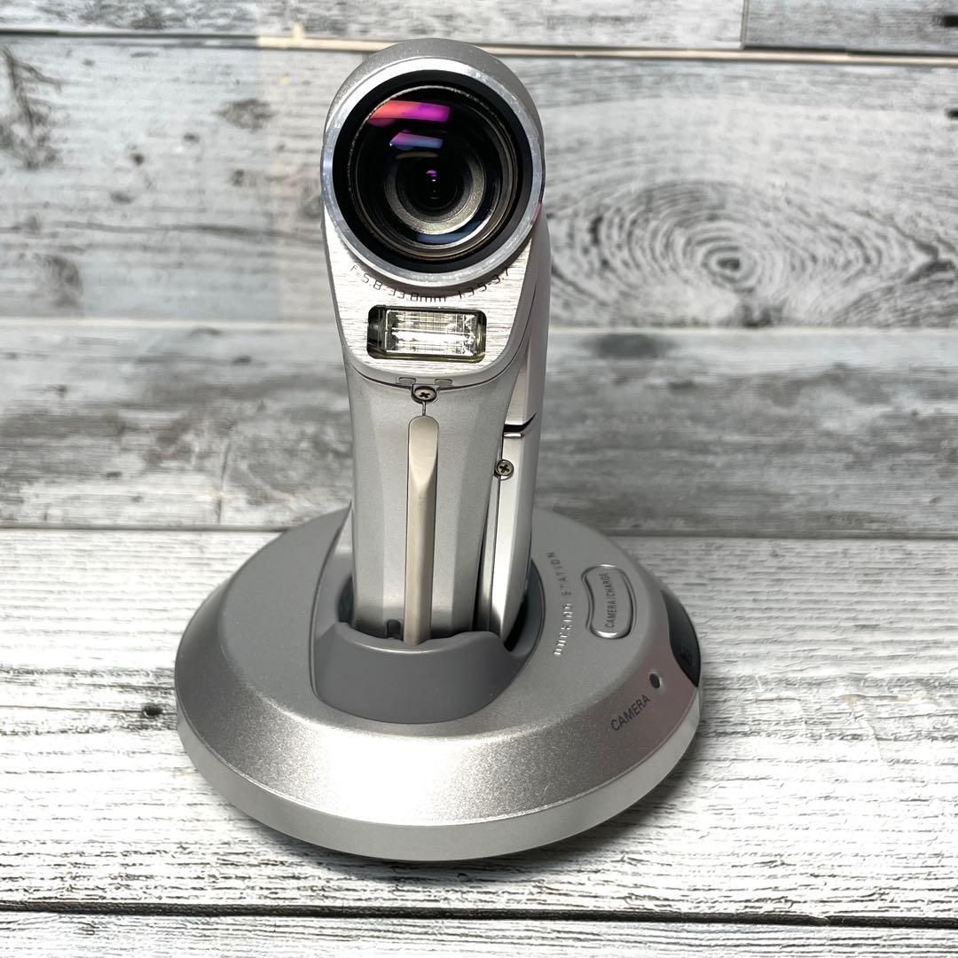 【美品】SANYO「Xacti」デジタルムービーカメラ DMX-C1