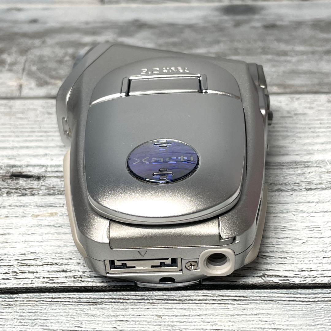 【美品】SANYO「Xacti」デジタルムービーカメラ DMX-C1