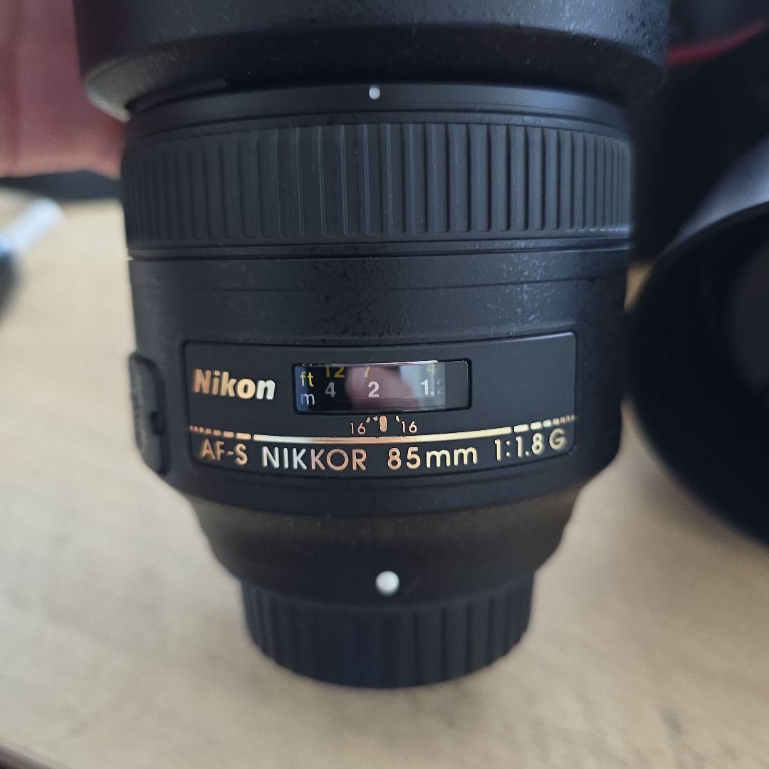 Nikon D800E 50mmF1.8＆85mmF1.8セット
