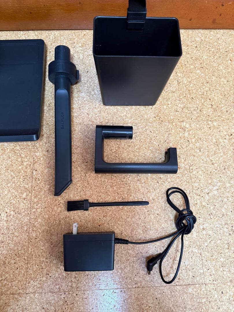 BALMUDA The Cleaner Lite C02A BK 2022年式