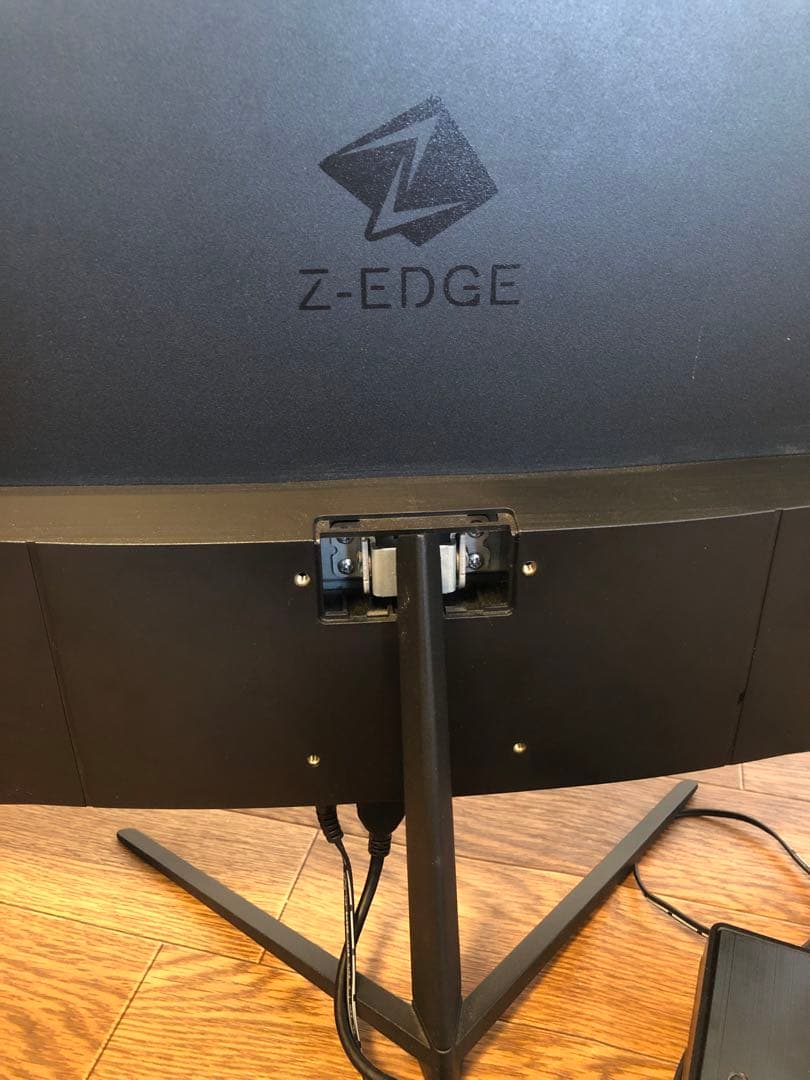 Z-EDGE 湾曲ゲーミングモニター 144Hz フルHD 24インチ（曲面）
