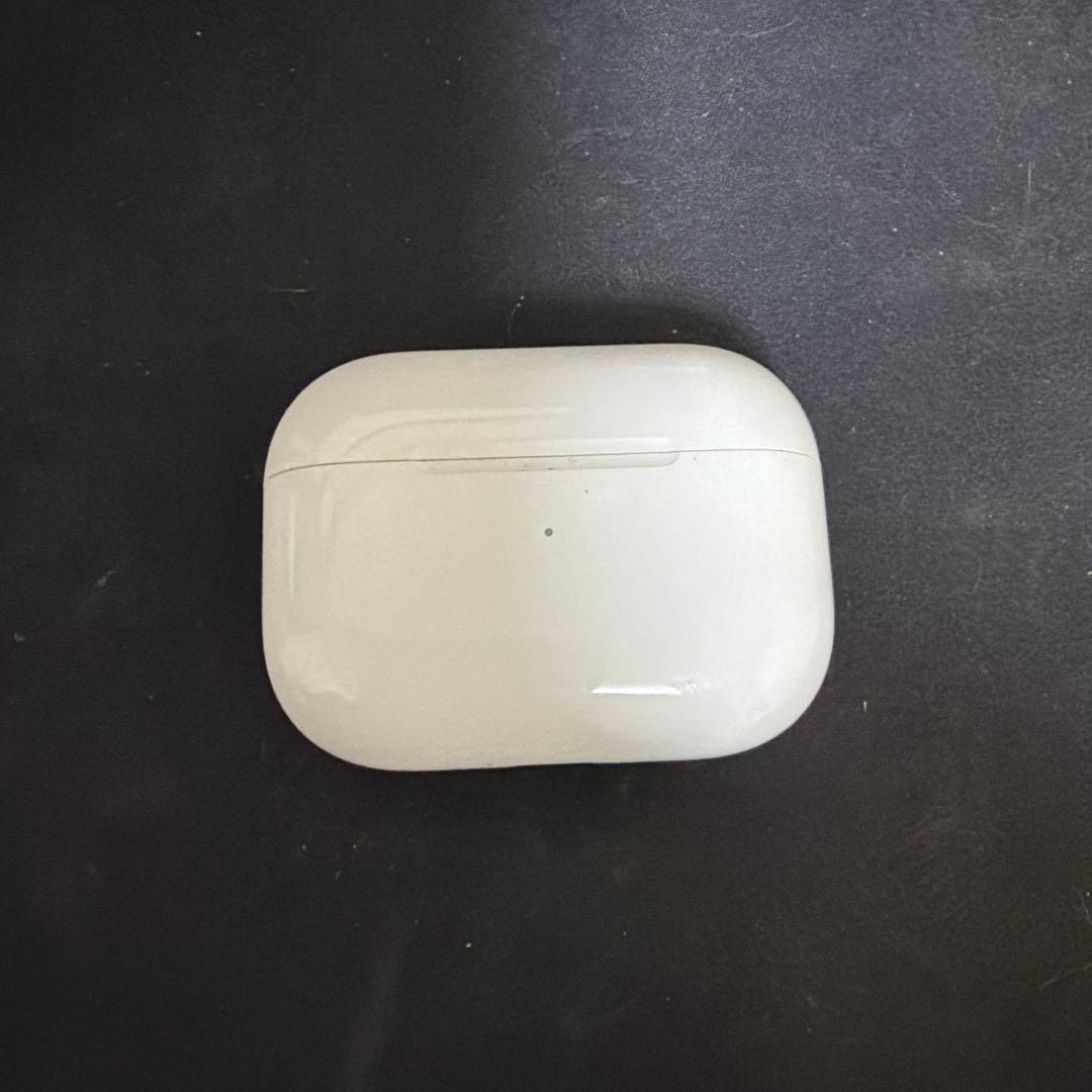 (メーカー保証有り)AirPods Pro 第二世代充電ケースとイヤフォンセット