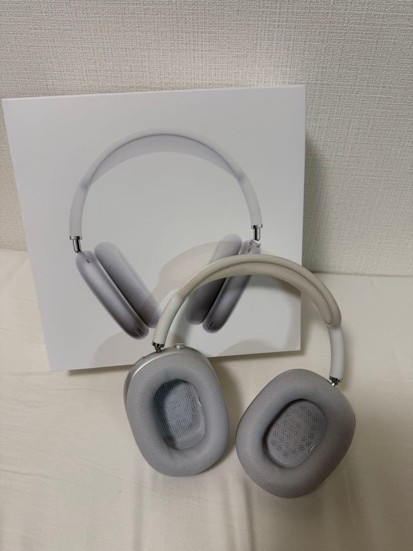 AirPods Max シルバー