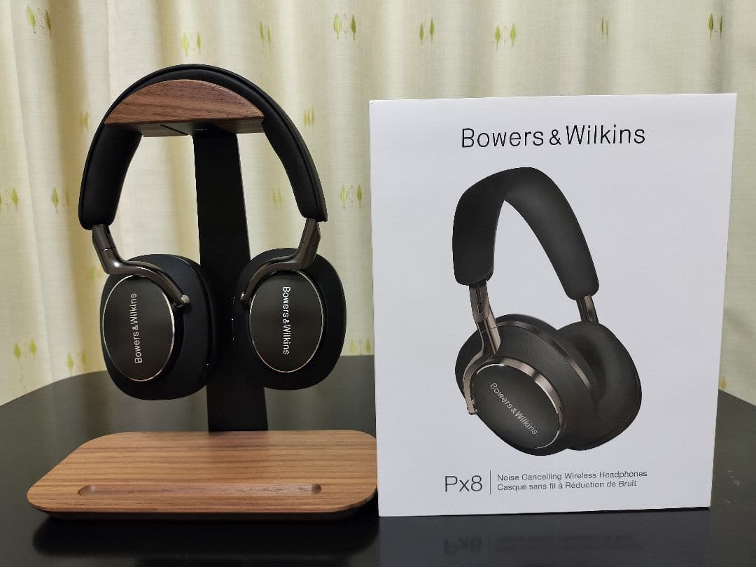 Bowers & Wilkins Px8 ブラック