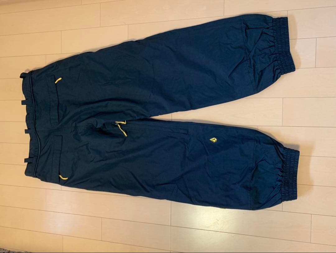 専用です・VOLCOMスノーボードウェア【パンツのみ】