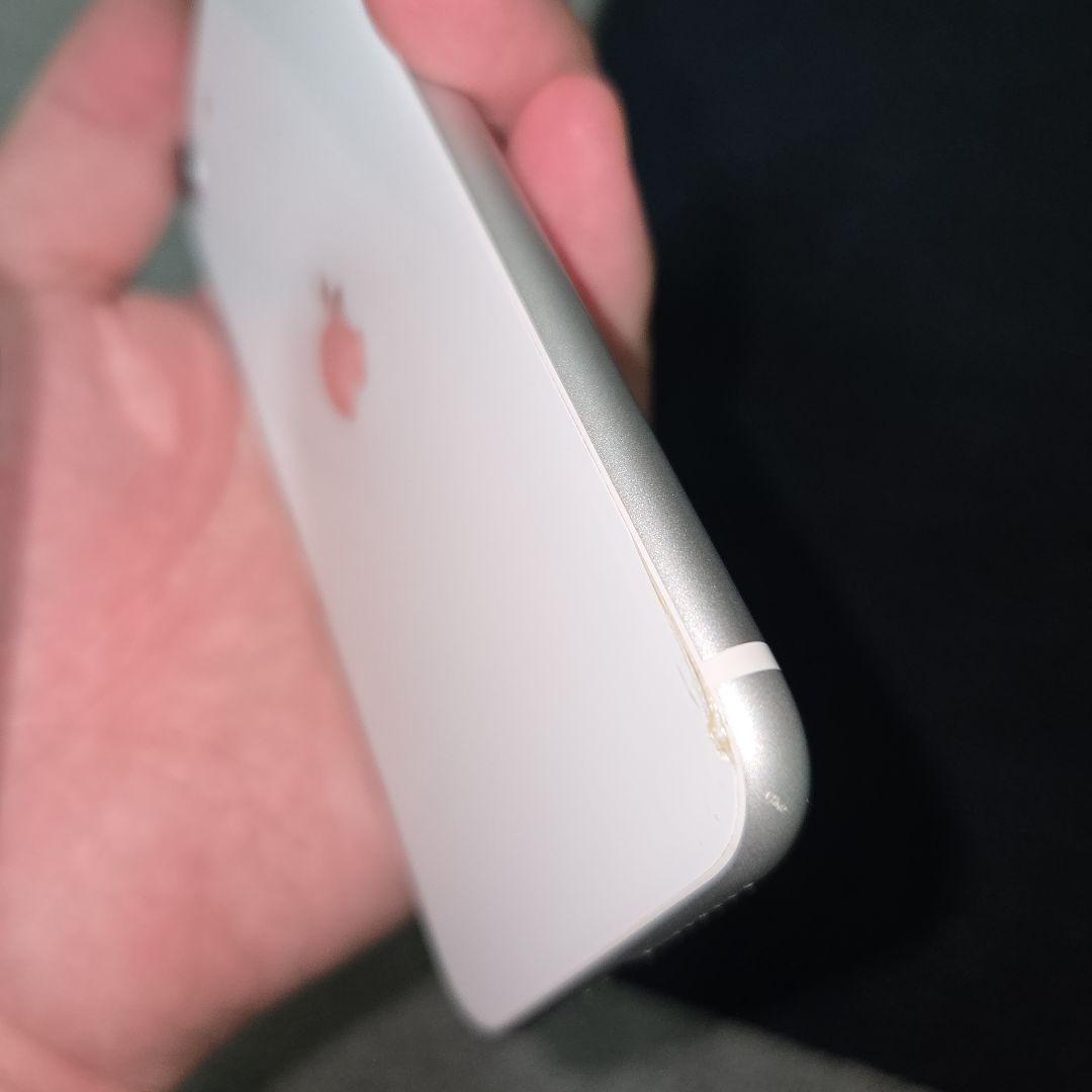 iphone se 第2世代 simロック解除済