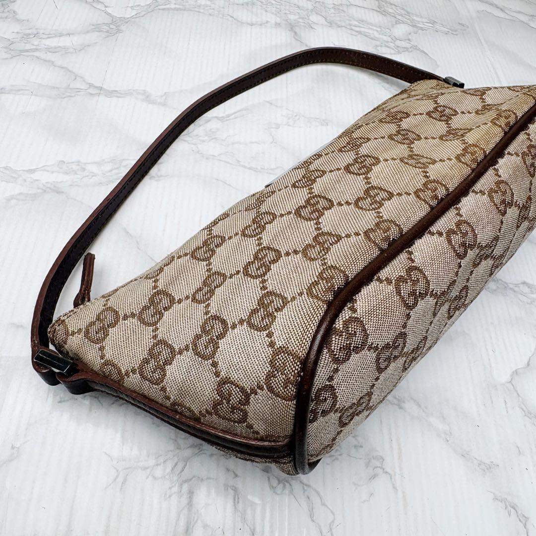 021 GUCCI アクセサリーポーチ ポーチ GGキャンバス xn4