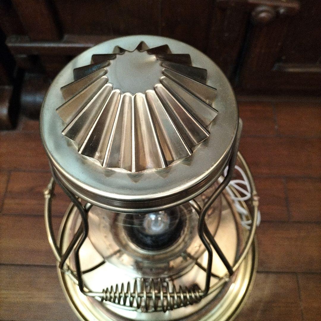 ニッセン ゴールドフレームランプ