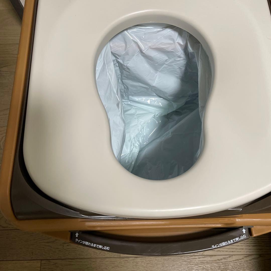 〈送料無料〉￼Panasonic ポータブルトイレ ラップ式￼ラフィーネCUBE