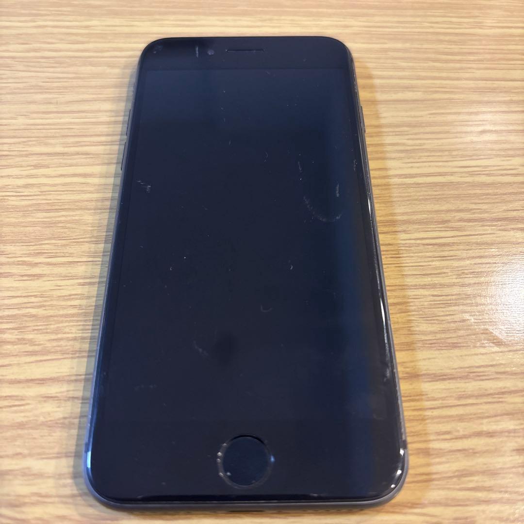 iPhone 8 ブラック 本体