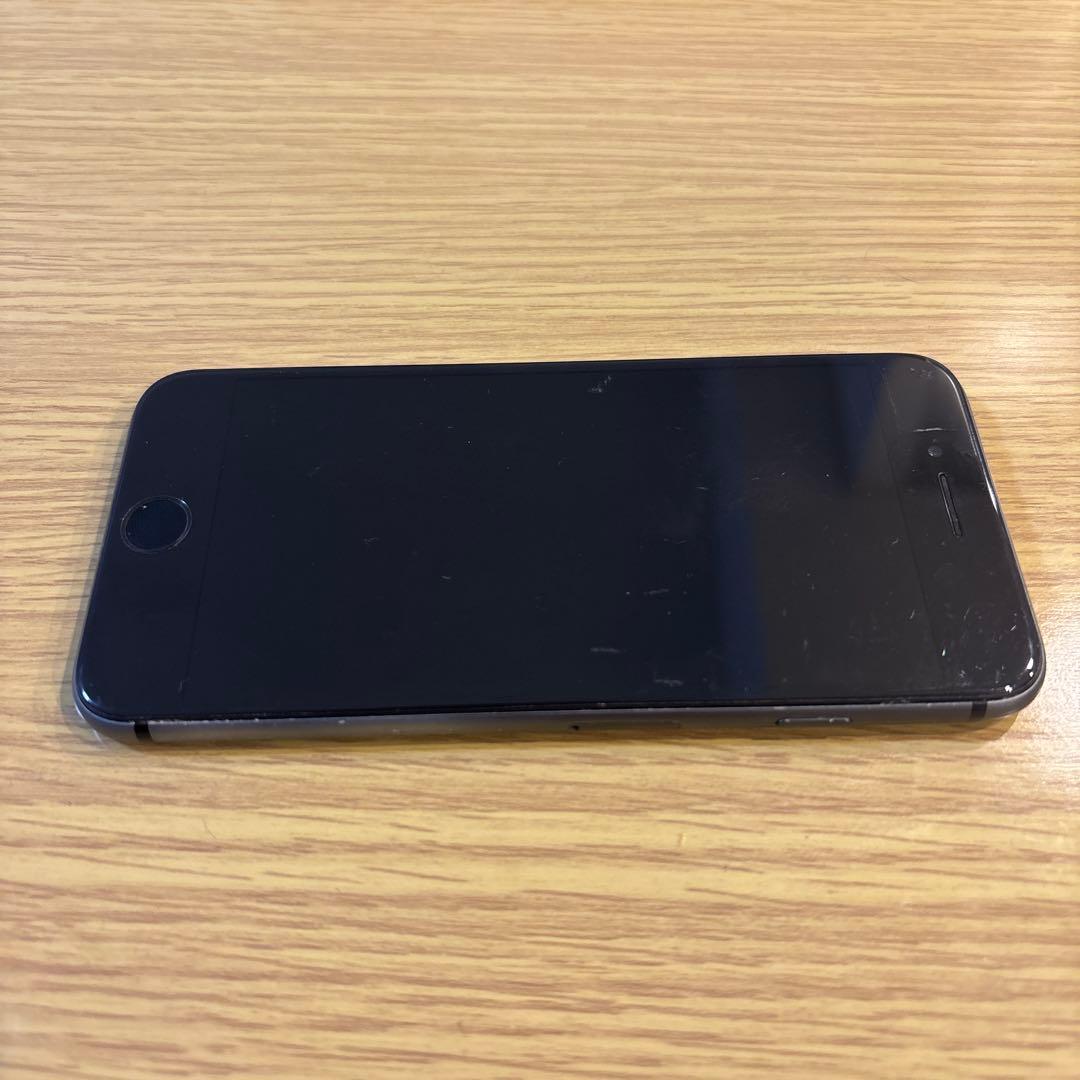 iPhone 8 ブラック 本体