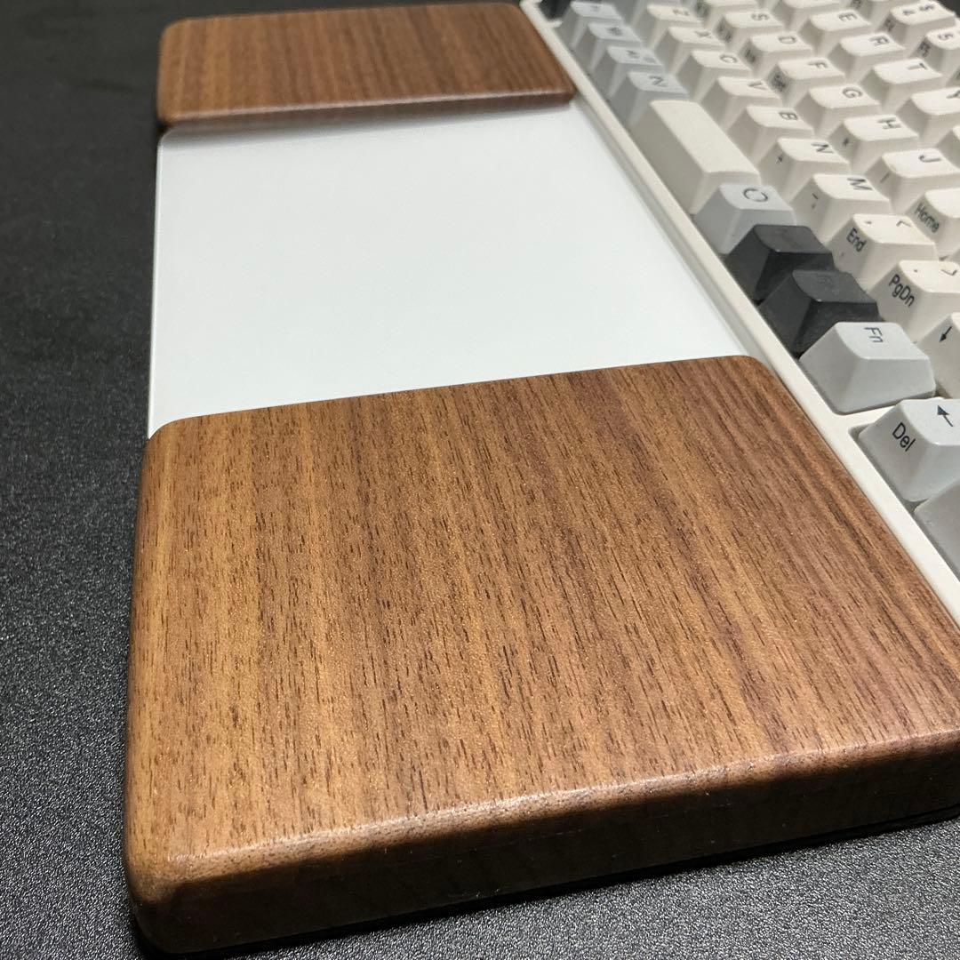 オーダー受付中　トラックパッド合体　ウイング付パームレスト