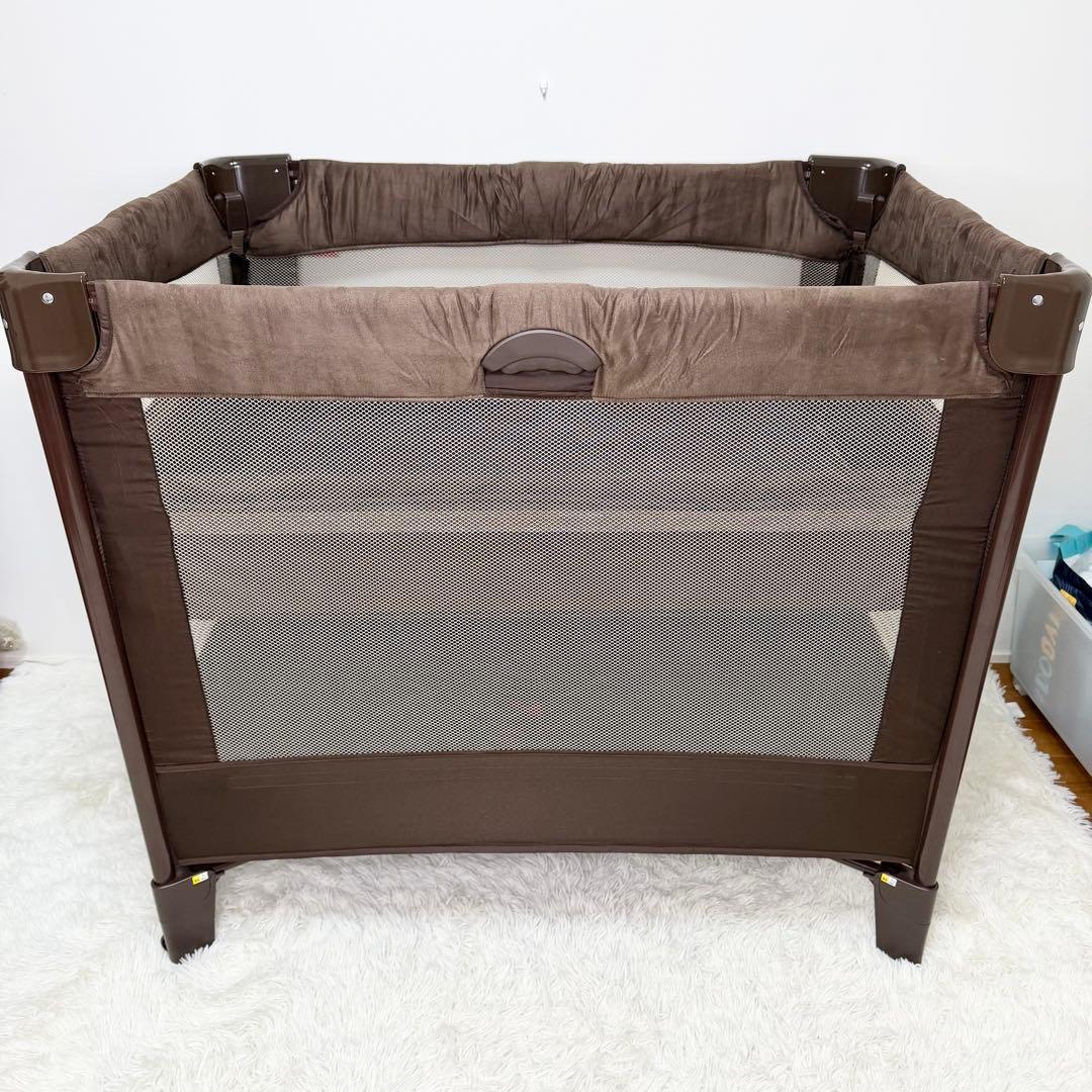 美品 Aprica ココネルエアープラス ベビーベッド ブラウン 折りたたみ
