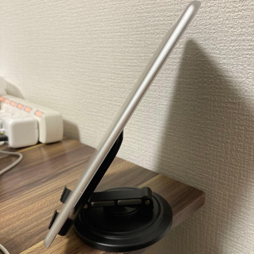 【格安美品！】【即日発送！】iPadmini4 セルラーモデル 128GB