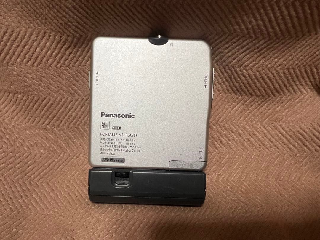 Panasonic パナソニック　ポータブルMDプレーヤー SJ-MJ18