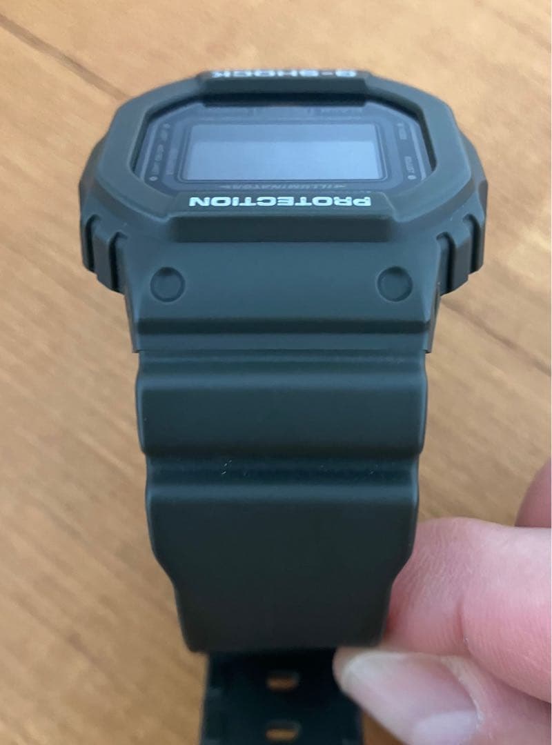 【本日11日限定】CASIO カシオ G-SHOCK DW-5600
