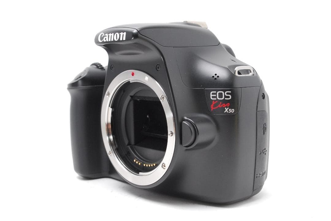 【新品級ショット数　美品】Canon Kiss X50　スマホ転送　手振れ補正