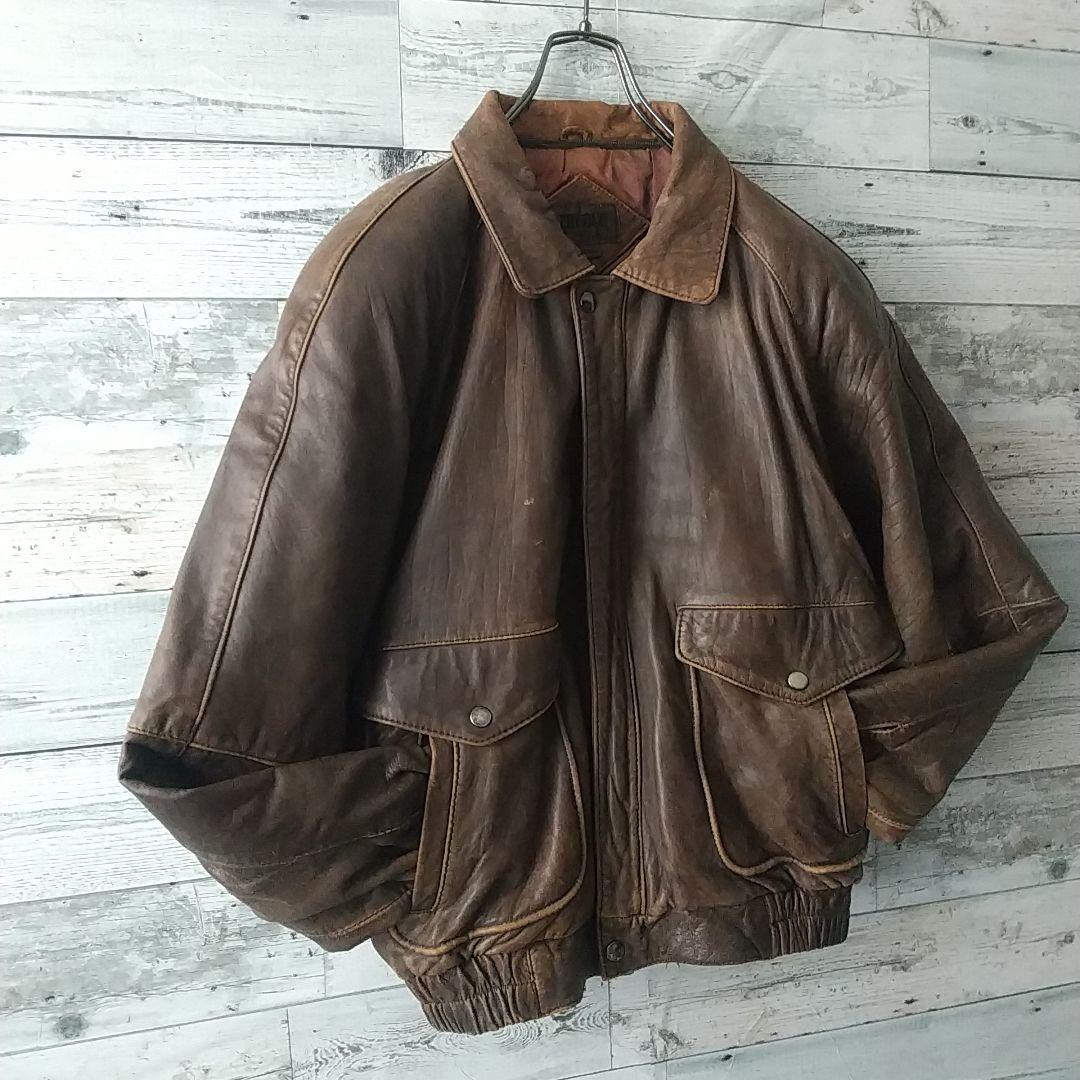 柔らかめ カウレザー 本革 裏地総柄 ペイズリー 短丈 レザージャケット L