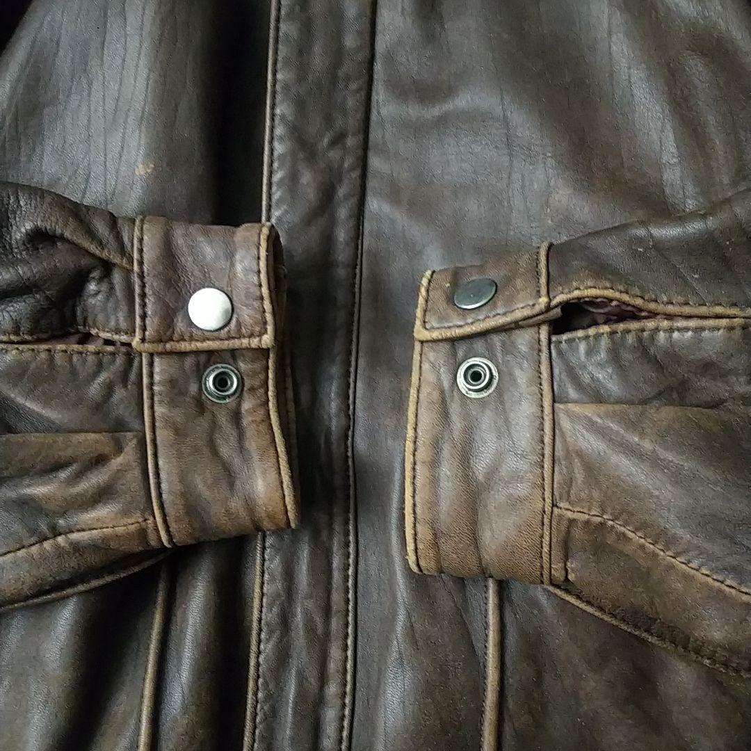 柔らかめ カウレザー 本革 裏地総柄 ペイズリー 短丈 レザージャケット L