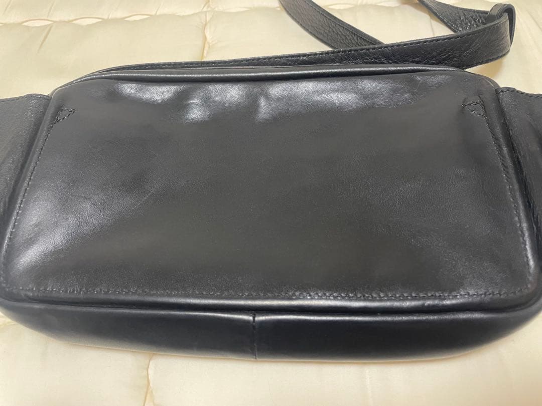 ganzo ボディバッグ