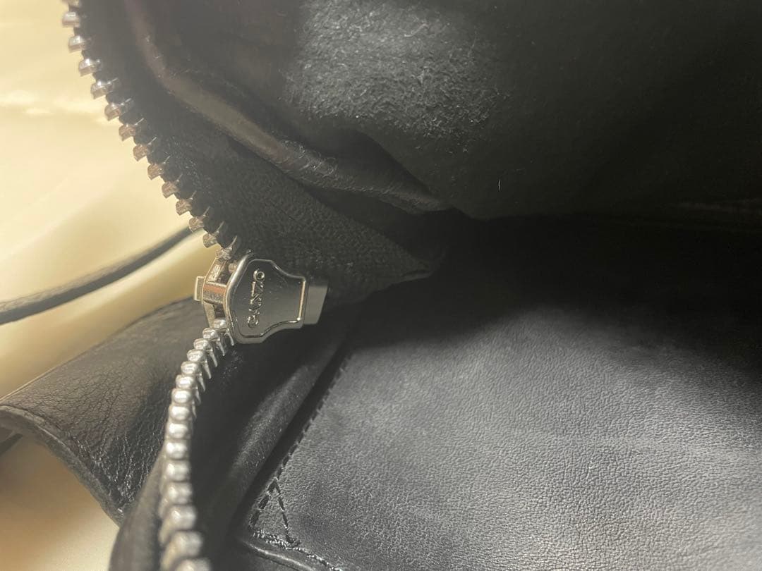 ganzo ボディバッグ