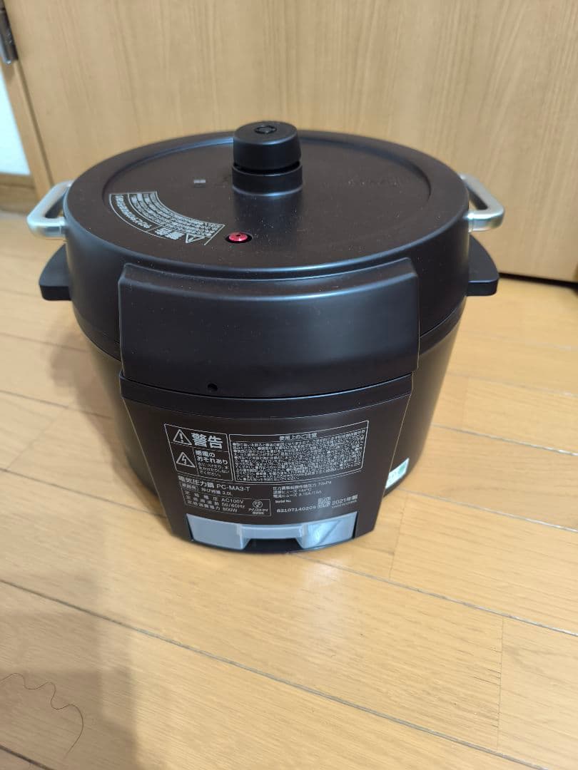 【ほぼ未使用】アイリスオーヤマ 電気圧力鍋 カカオブラウン PC-MA3-T