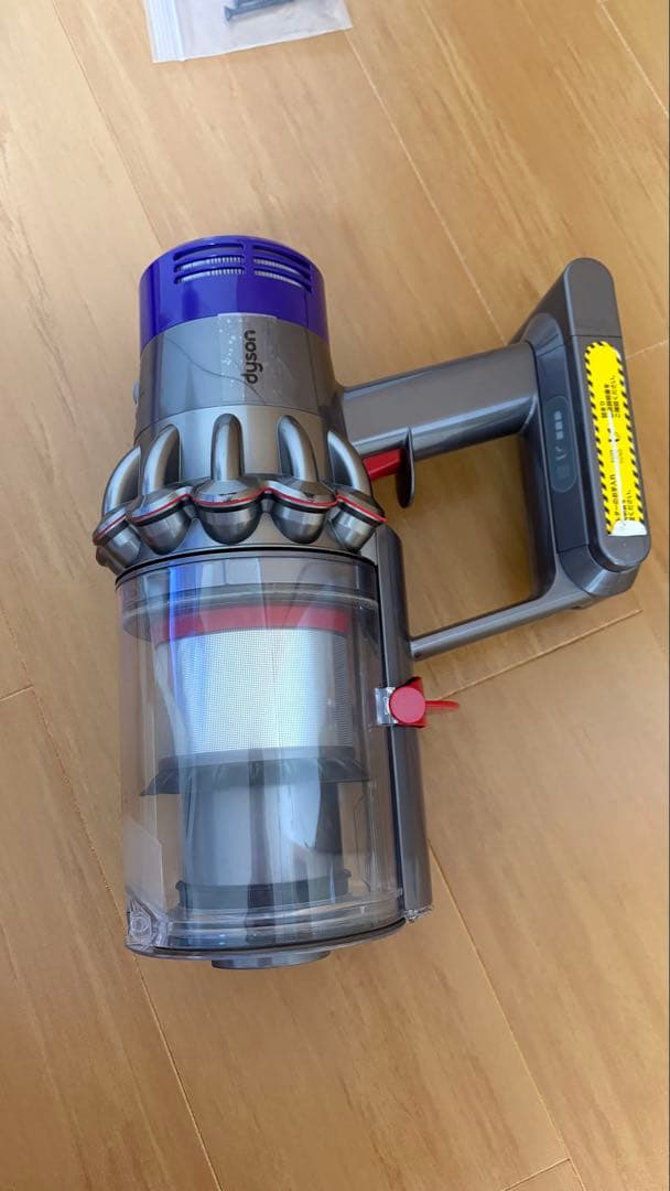 dyson ダイソン sv12 コードレスクリーナー