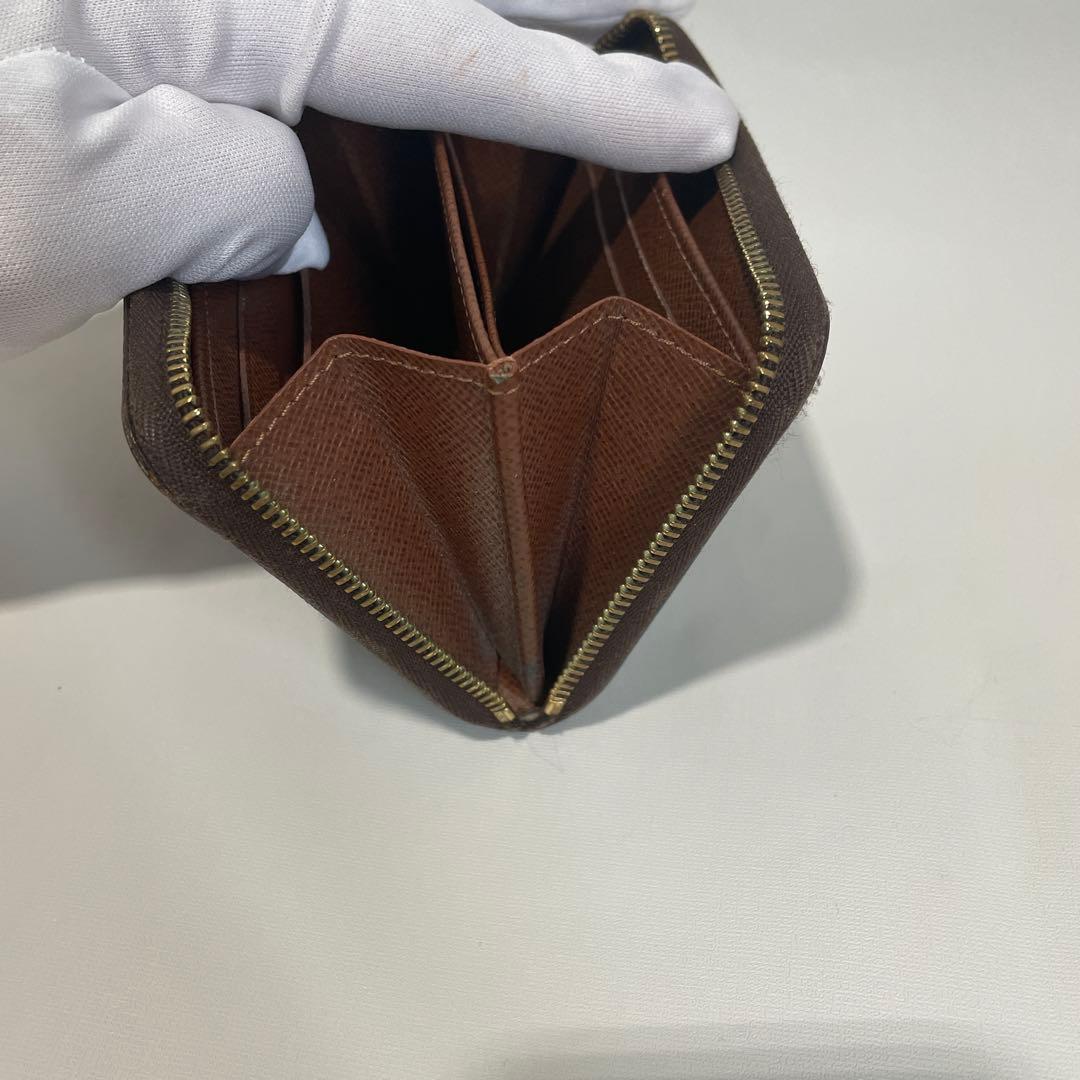 ルイヴィトン モノグラム　ジッピーパース ラウンドジップ