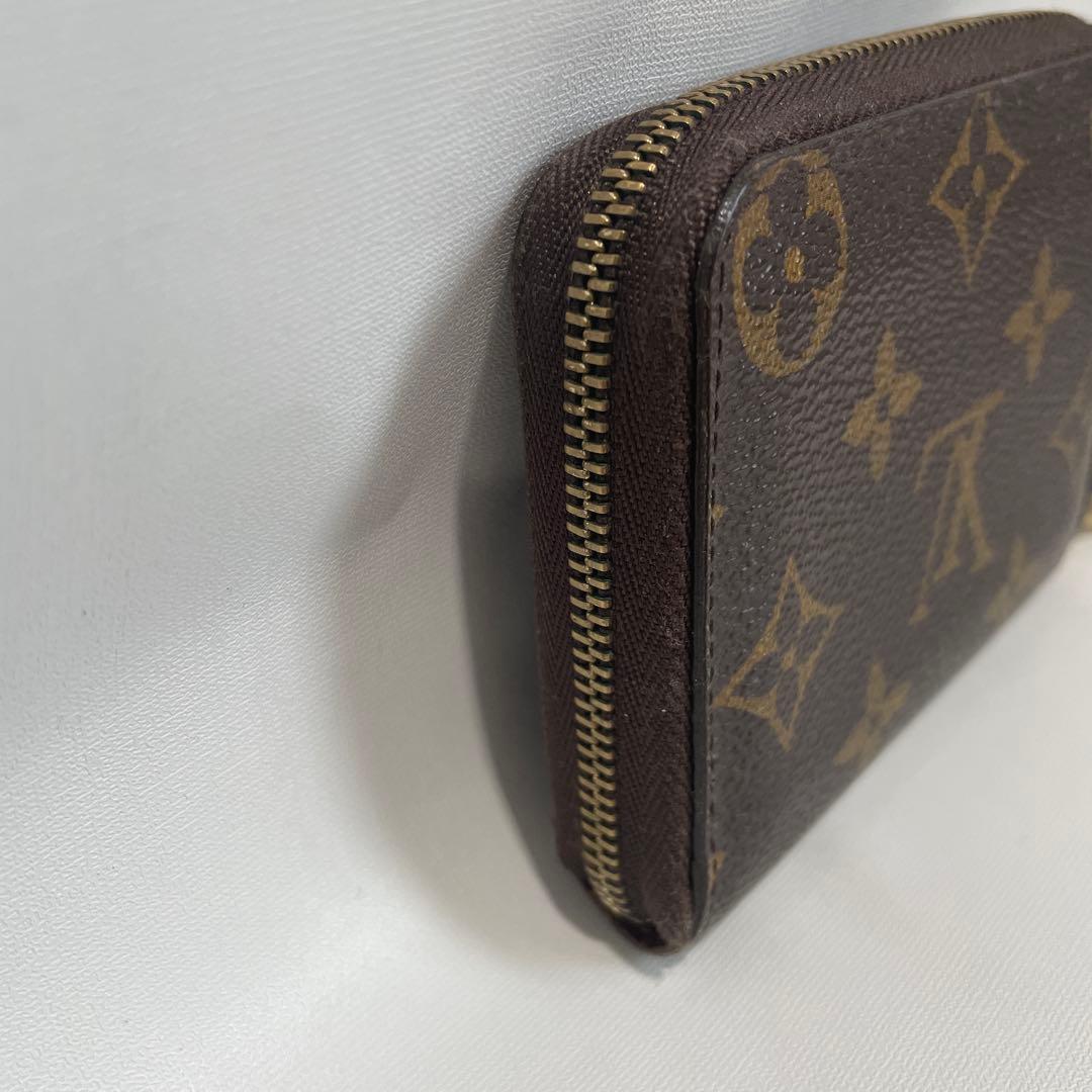 ルイヴィトン モノグラム　ジッピーパース ラウンドジップ