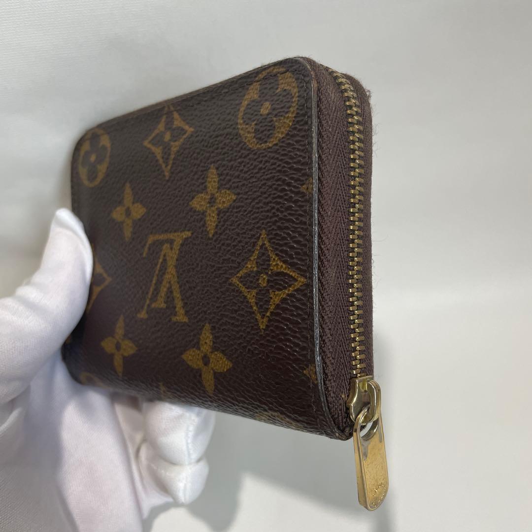 ルイヴィトン モノグラム　ジッピーパース ラウンドジップ