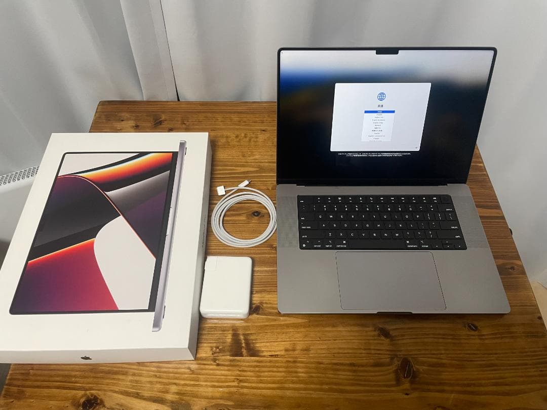 MacBook本体 16\