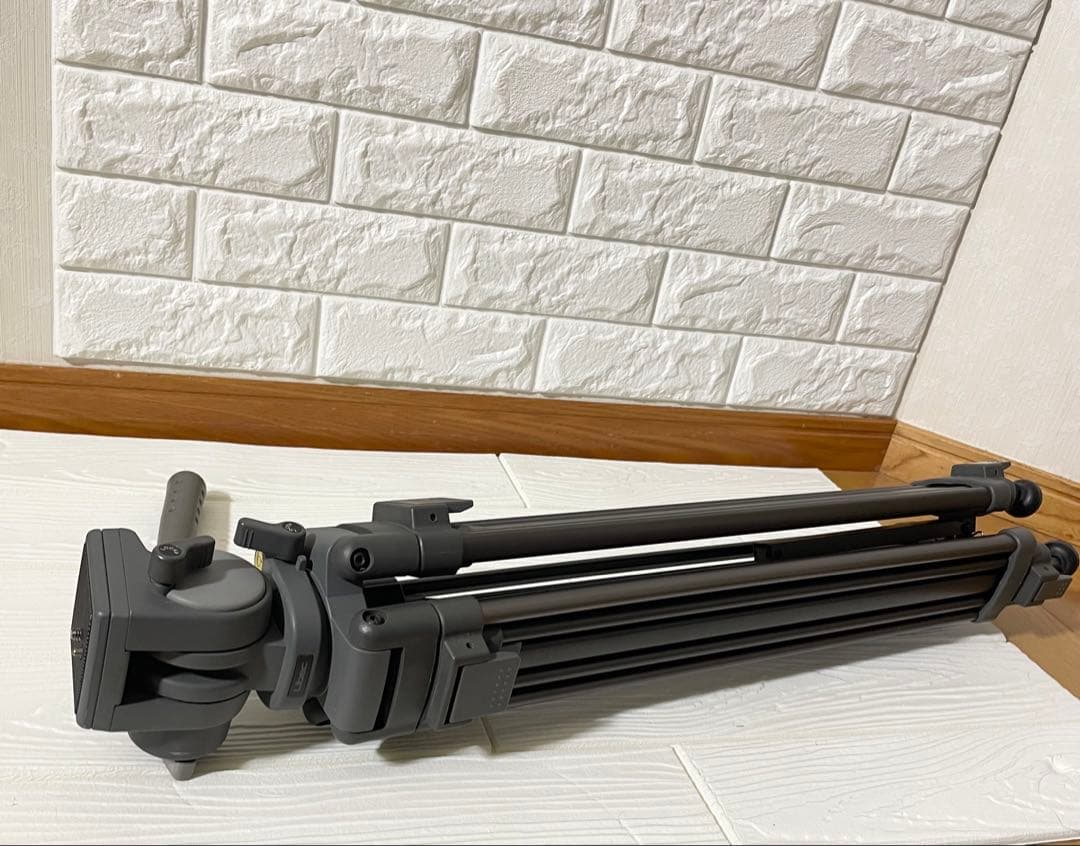 【美品】Libec ビデオ三脚 DVシリーズ TH-650DV