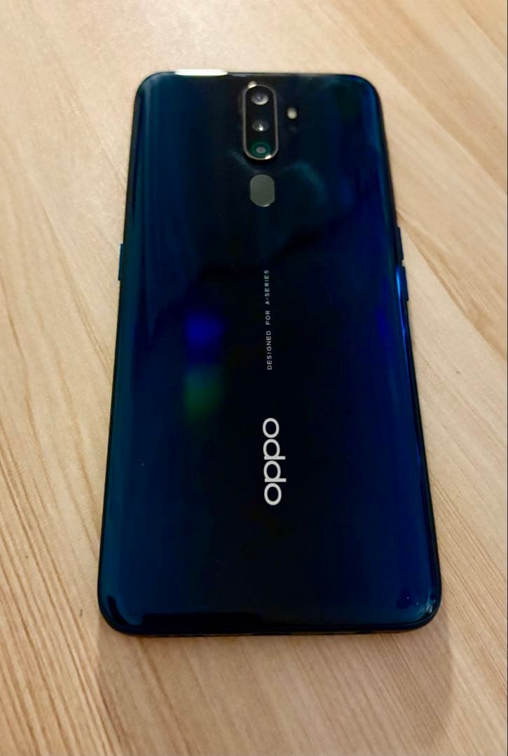 【完動美品】【即発送可能】OPPO A5 2020 SIMフリー　ダブルSIM