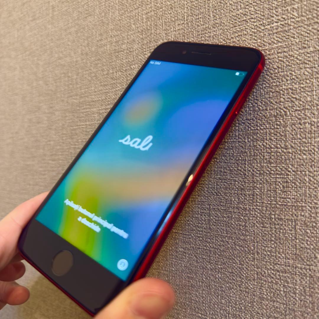 極美品 iPhone 8 64GB SIMフリー レッド